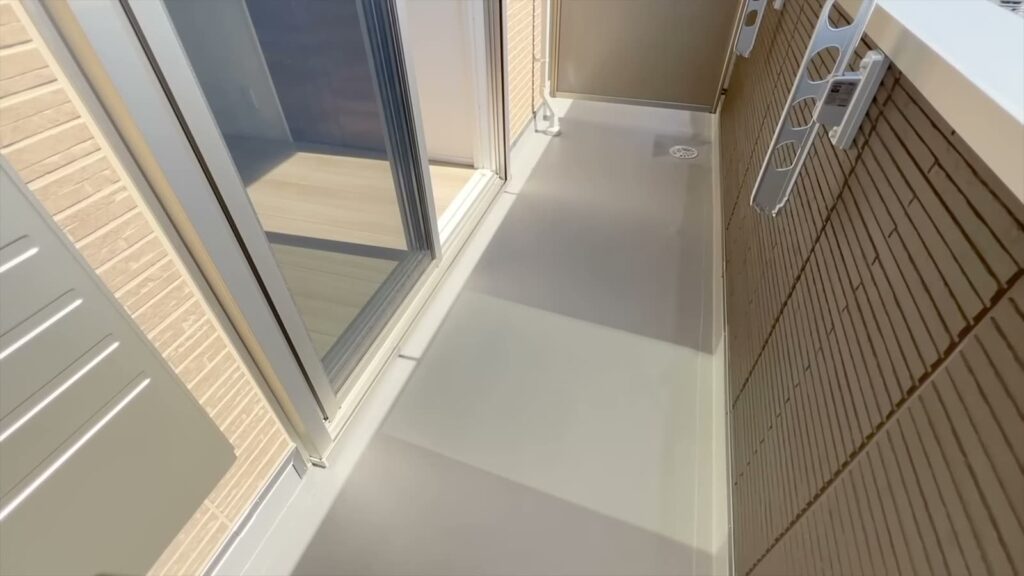 東広島市西条東北町の1LDK 1LDKのバルコニー