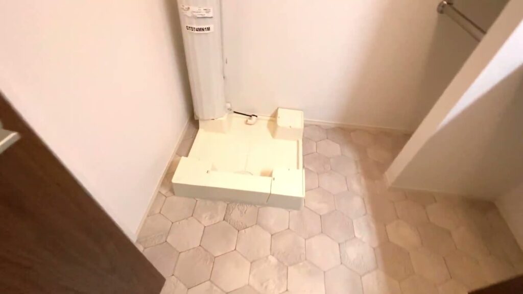 1LDKの洗濯機置き場