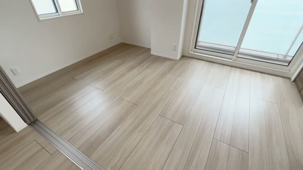 1LDKの奥から
