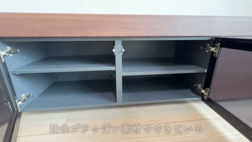 1LDKの収納の中