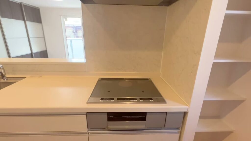 2LDKのIHコンロ