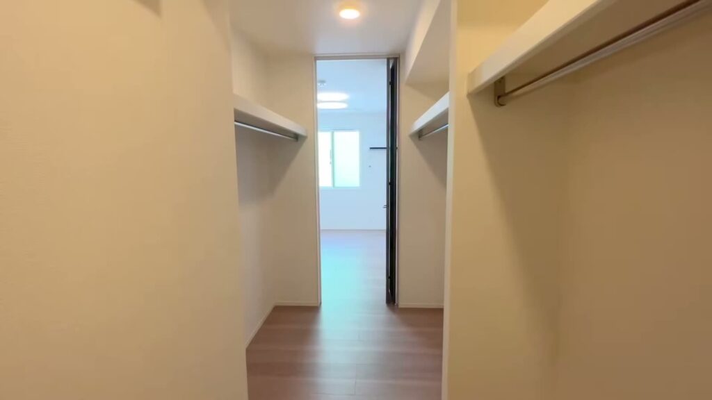 2LDKの通路