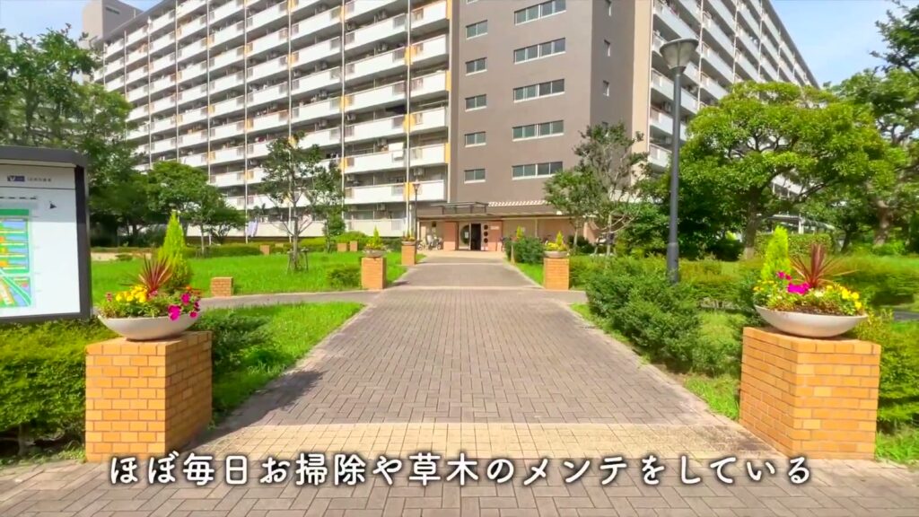 高島平団地 2DKの住棟の入口