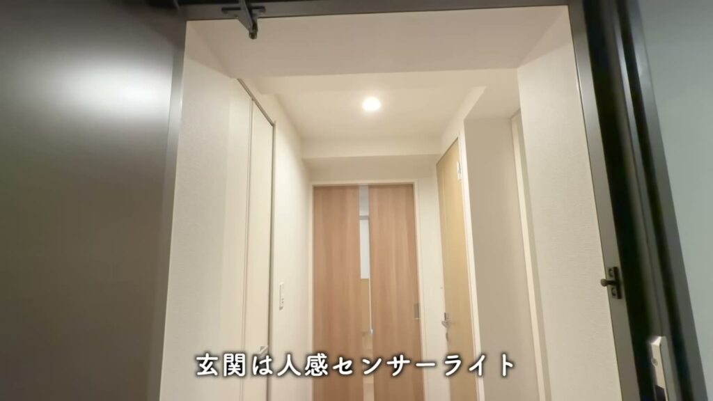 Dear WAN Court 氷川台 2LDKの玄関