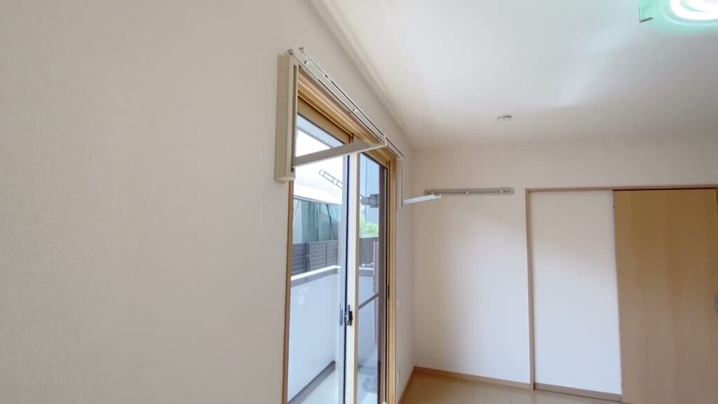 東広島市の1R 1Rの室内物干し