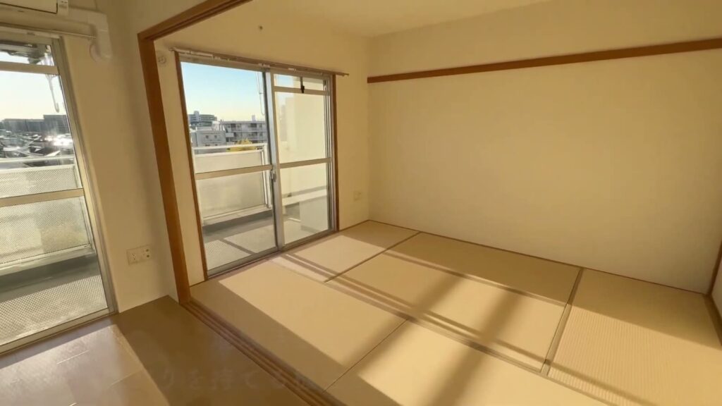アルビス前原 2DKの和室の窓