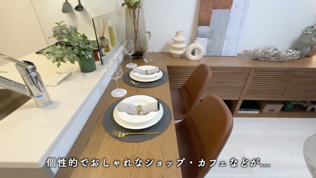 プレシスヴィアラ千葉登戸 1LDKのダイニングと収納