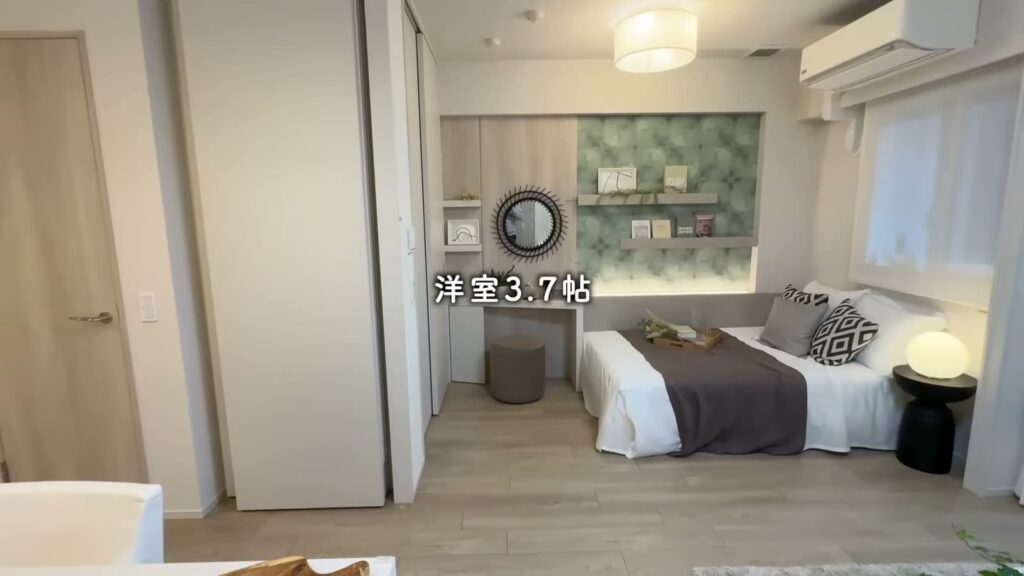 プライムスタイル横浜生麦 1LDKの洋室の入口