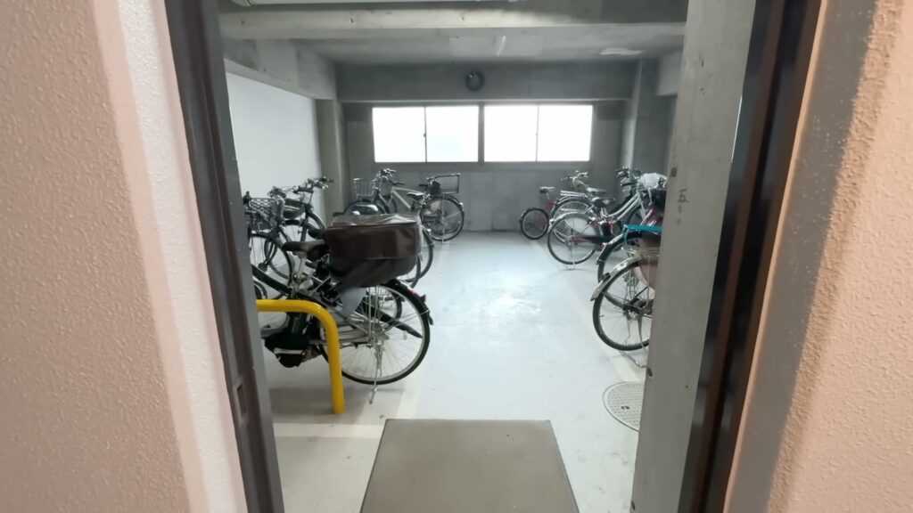 豊中市西泉丘のワンルーム 1Rの駐輪場