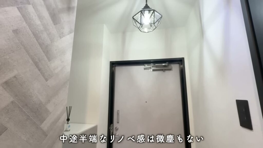 豊中市西泉丘のワンルーム 1Rの玄関ドアまわり