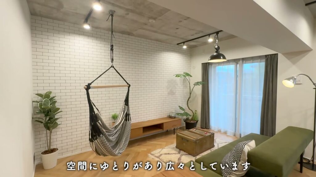 プライムフィット横浜富岡 1LDKのリビング