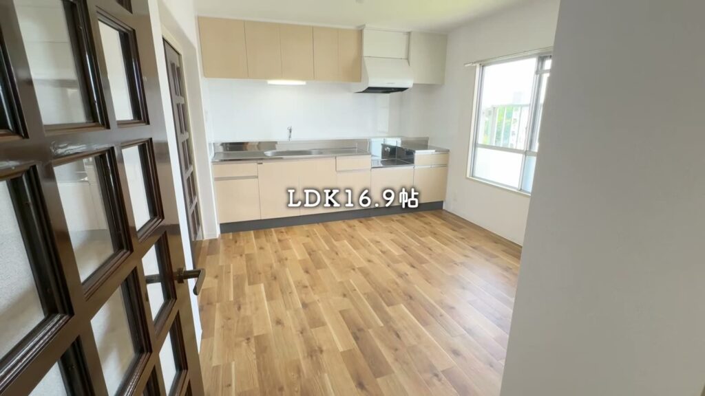 千葉ニュータウン原山 4LDKのDK全景
