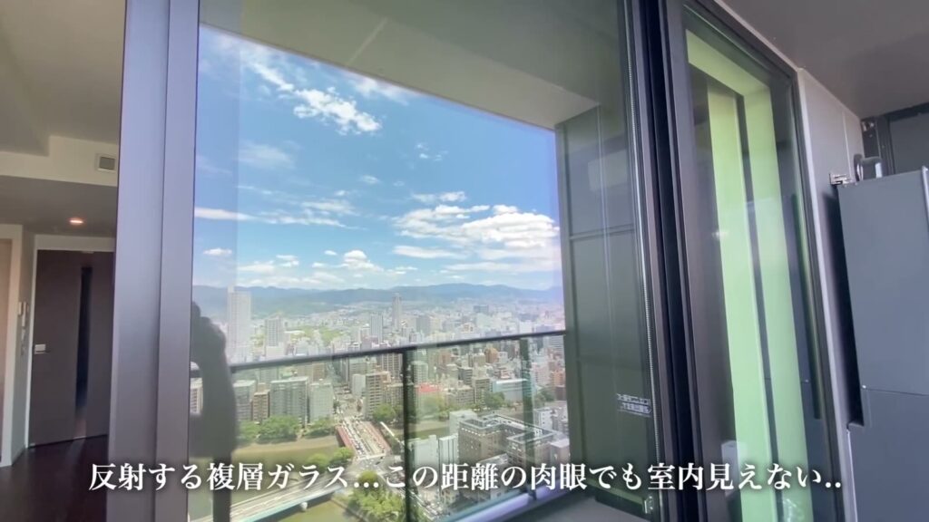 シティタワー広島 2LDKの室内を見る