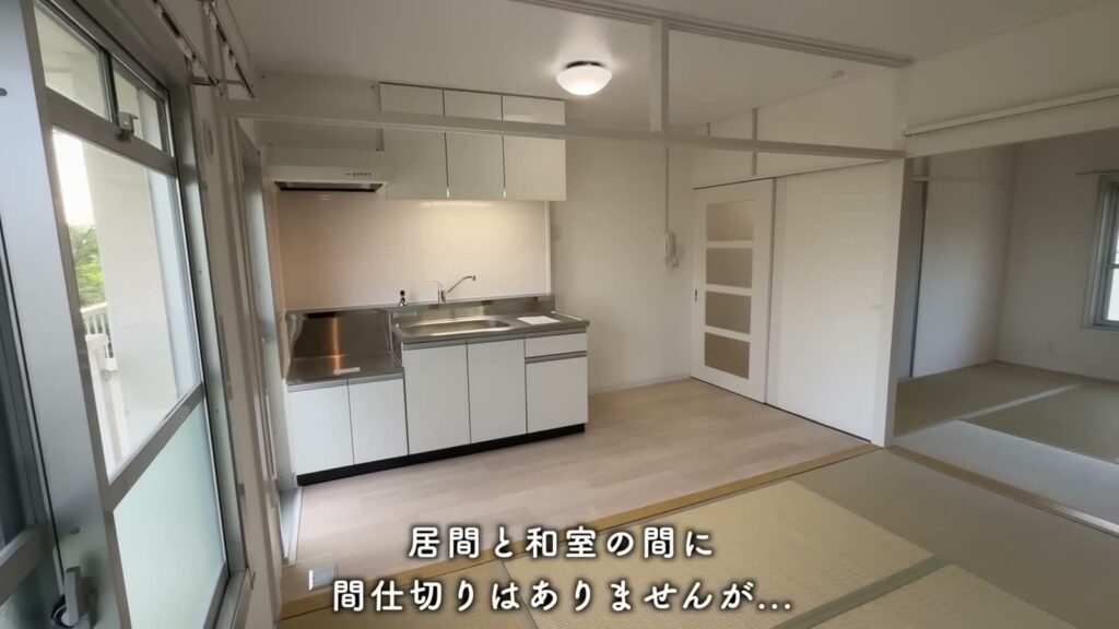 富田団地 1DKの居間と和室